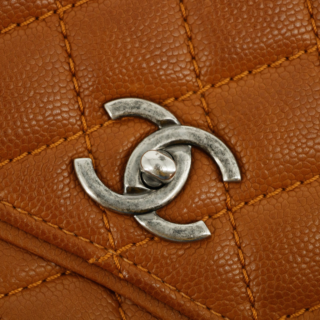 Chanel Matelasse Single Flap 30 Silver Chain Brown Caviar Skin 19 Series #2616