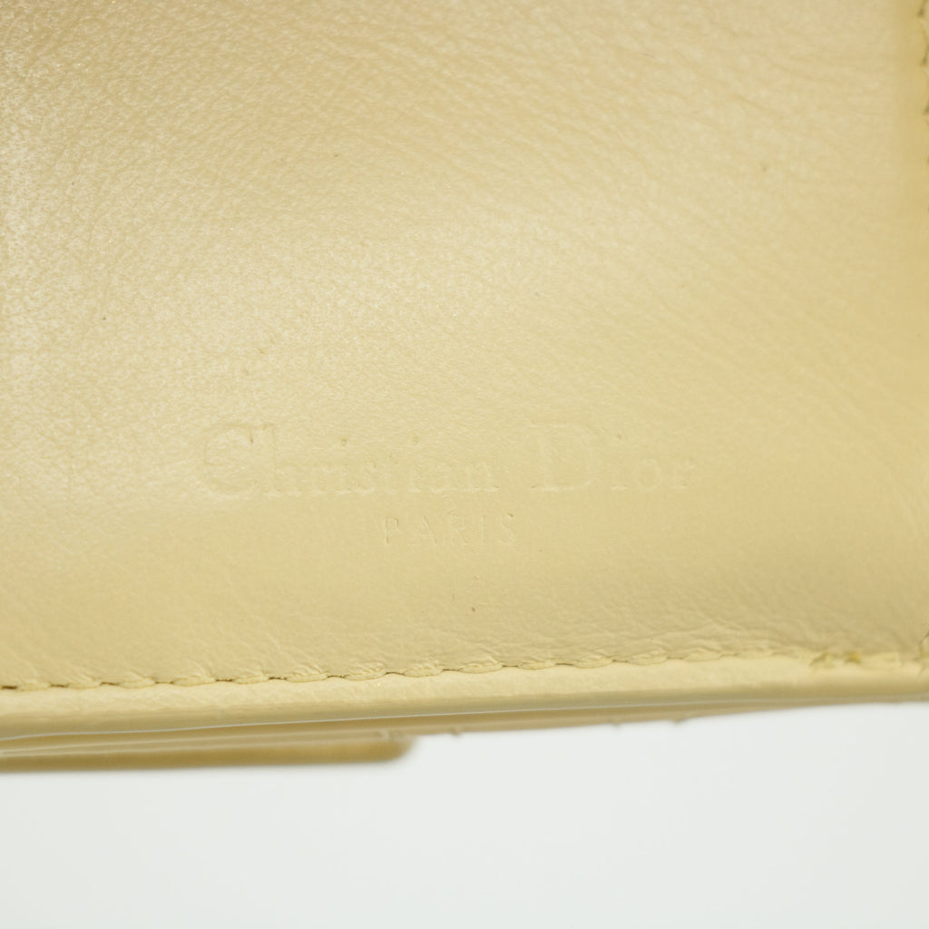 Christian Dior Cream Lady Dior Cannage Patent Leather Compact Wallet #2656
