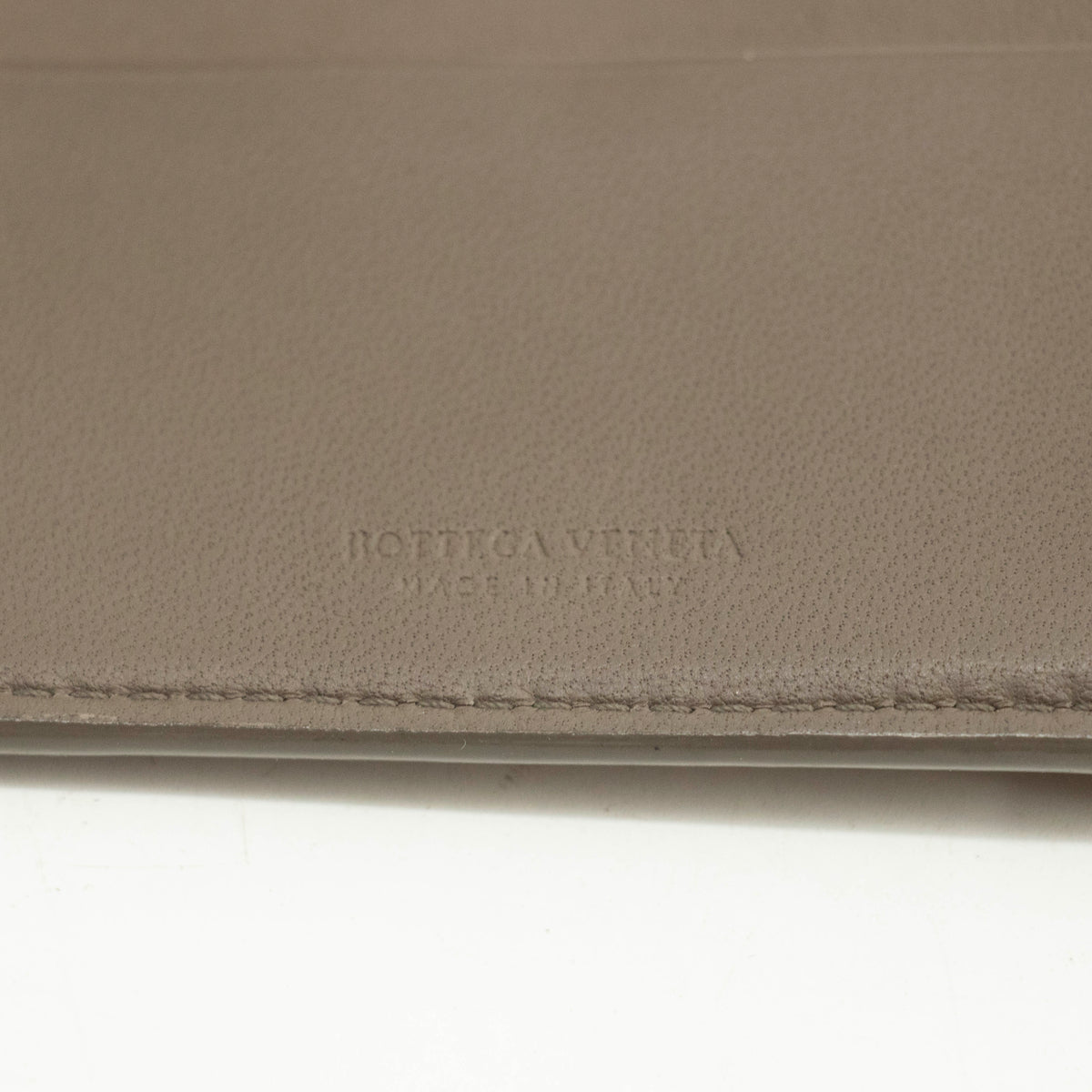 Bottega Veneta Grey Quilted Multicolor Bifold Wallet #3998