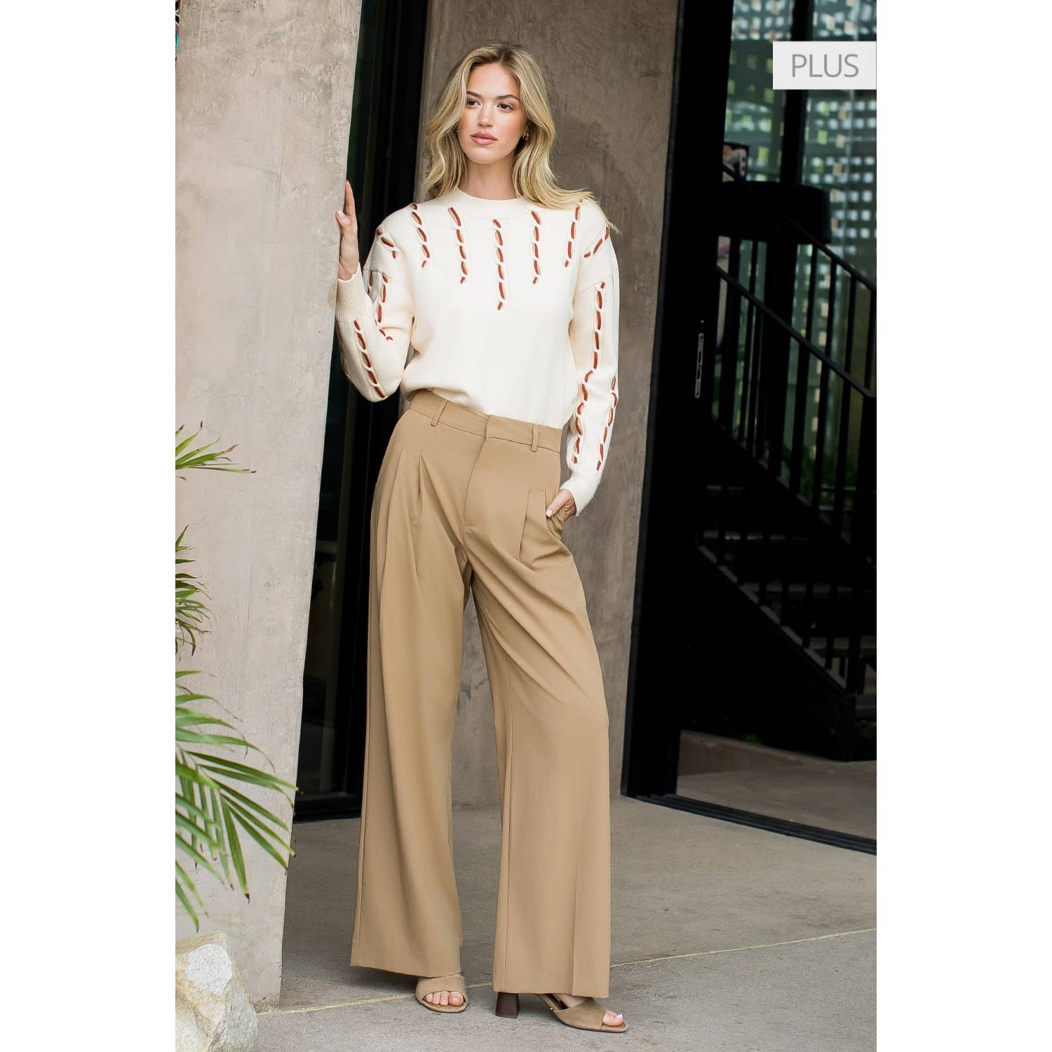 /Size Xl/ Long Sleeve Knit Sweater