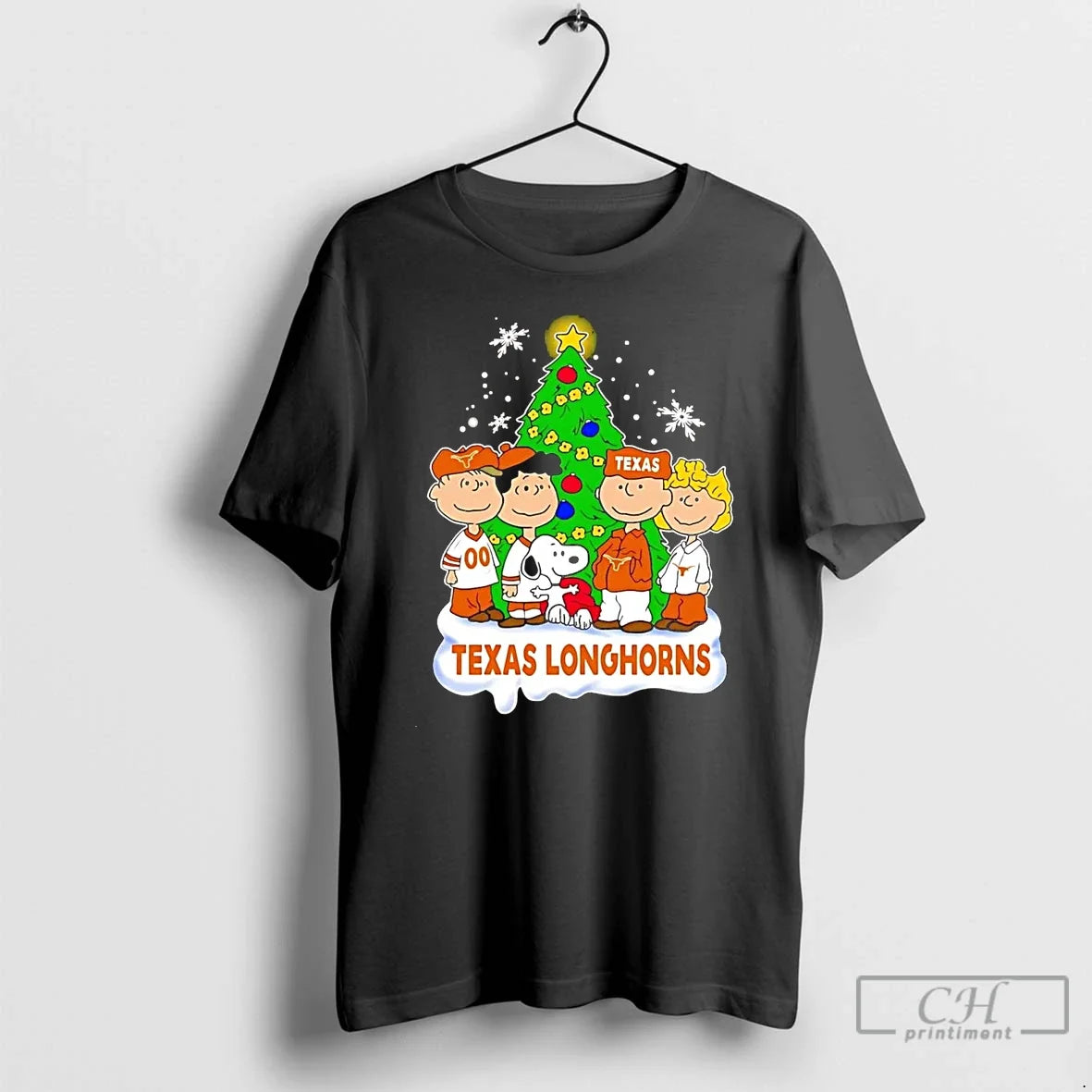 Classic Peanuts Texas Longhorns Under Christmas Tree T Shirts