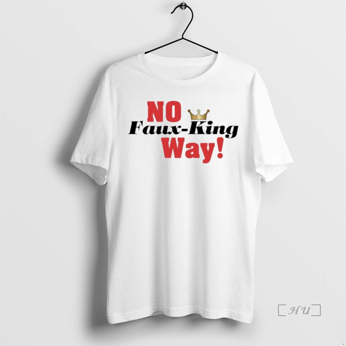 Officials Trump No Faux King Way