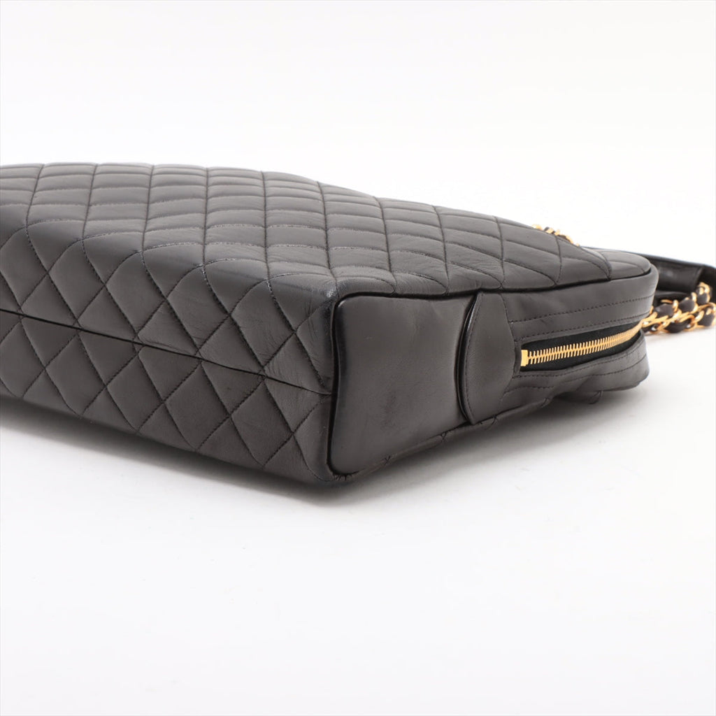 Chanel Matelasse Lambskin Chain handbag Black Gold Metal Fittings 3 Series #3756