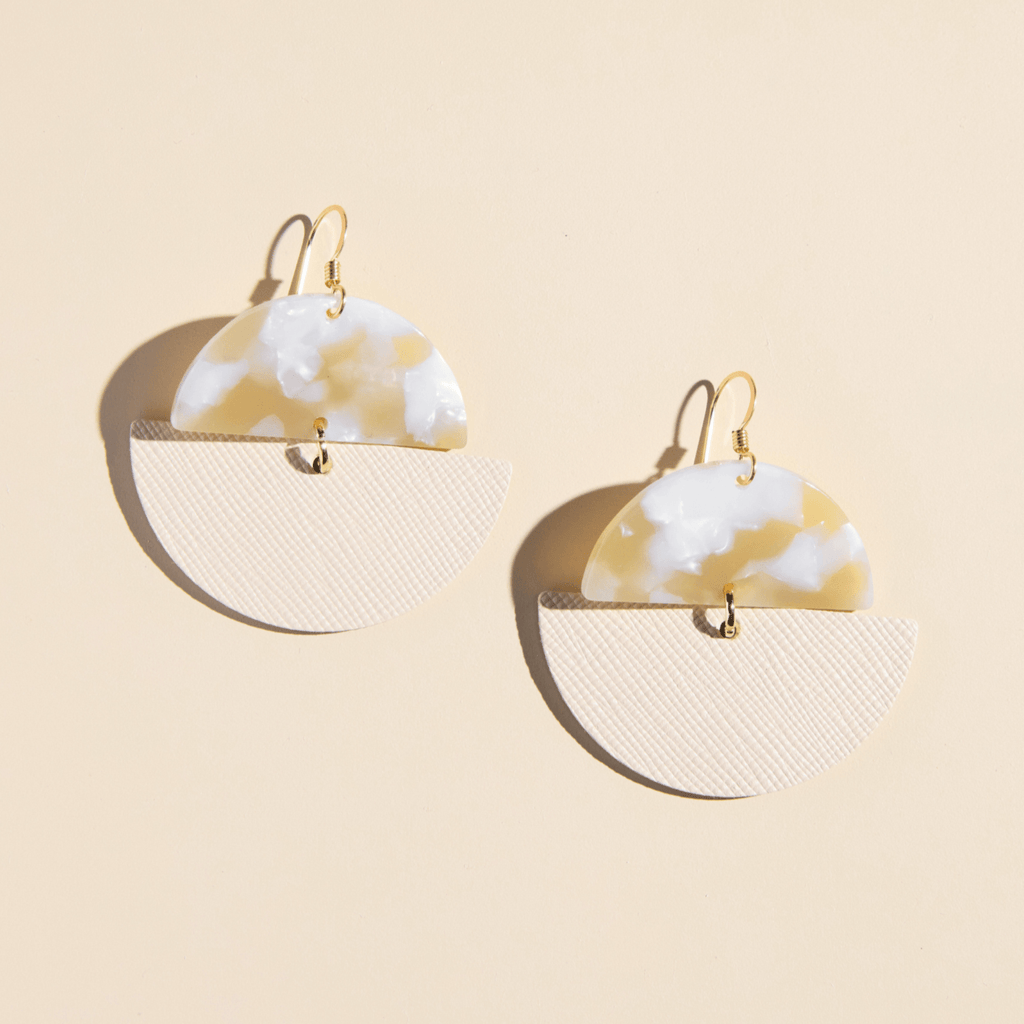 Blank Canvas Lunas