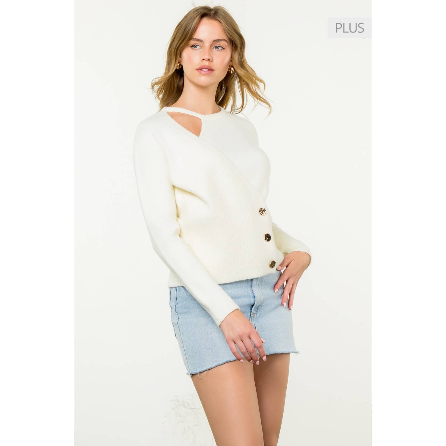 /Size Xl/ Cutout Side Wrap Button Knit Sweater