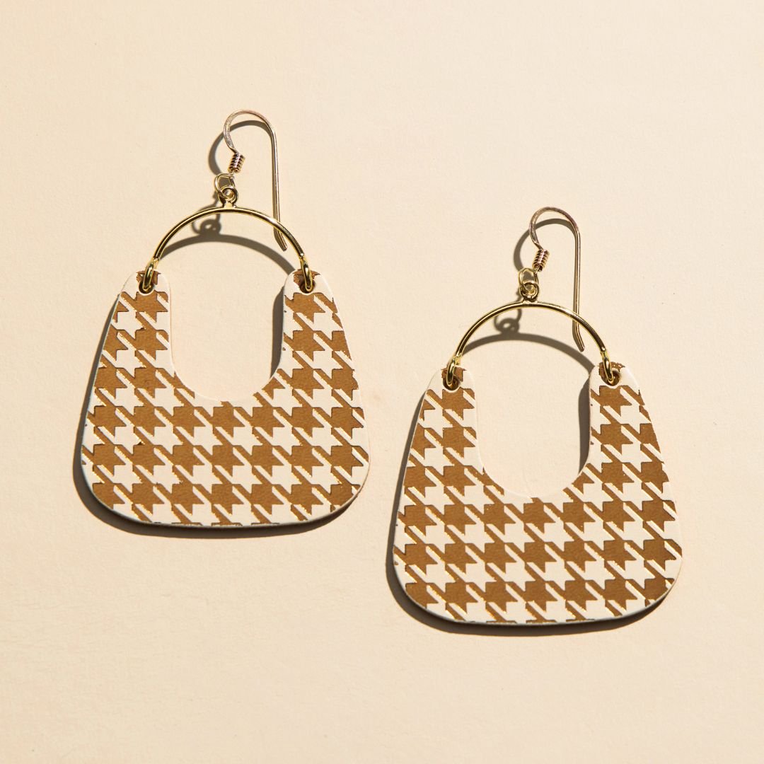 Ecru and Bronze Houndstooth Noras
