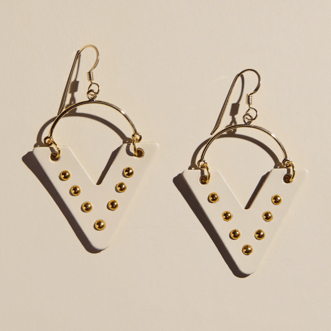Ecru Studded Sutton