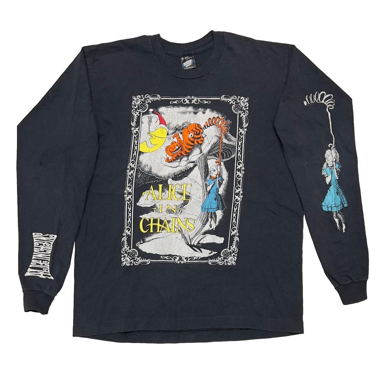ALICE IN CHAINS ALICE HANGING LS SCREEN STARS XL 4347