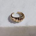 Gold DNA Twist Ring