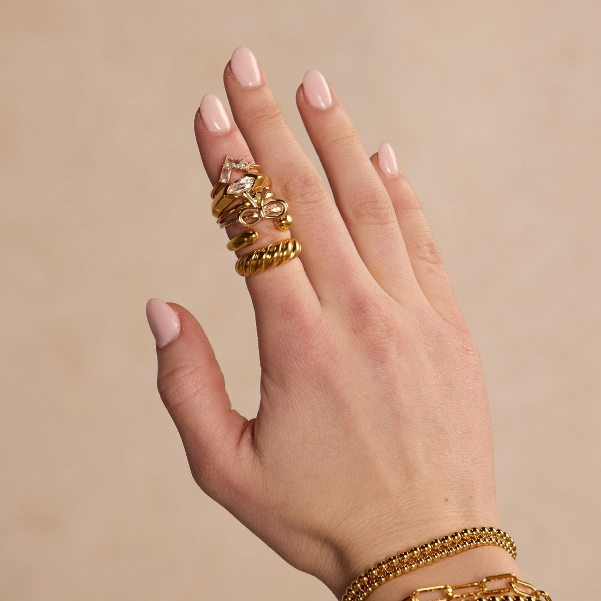 Gold Bow Ring