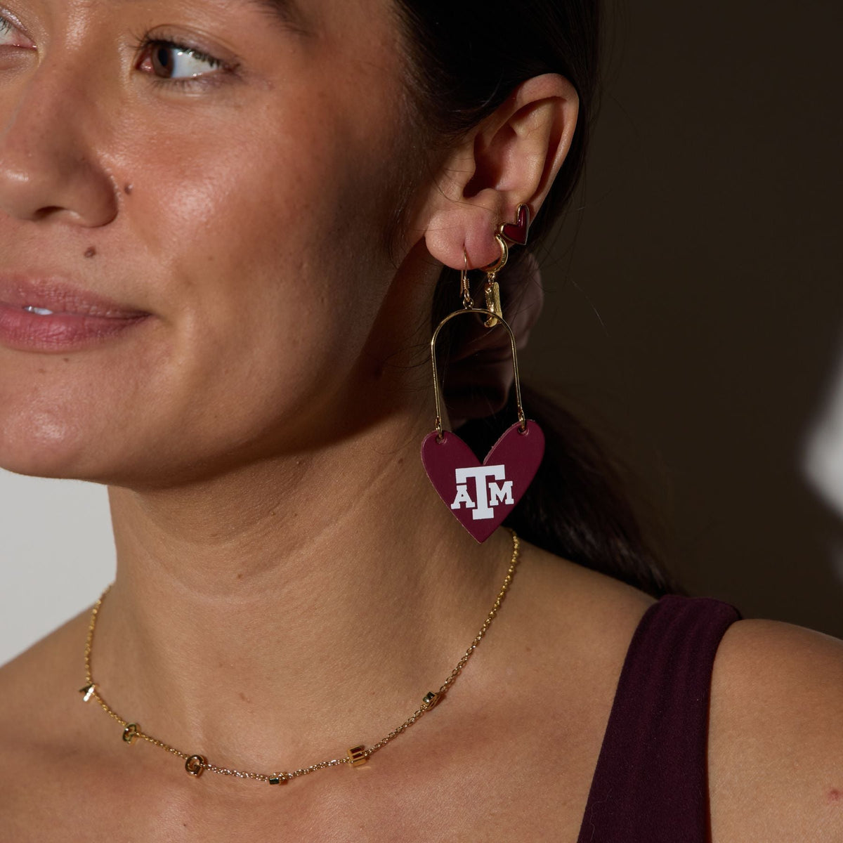 Maroon Stone Sweetheart Studs