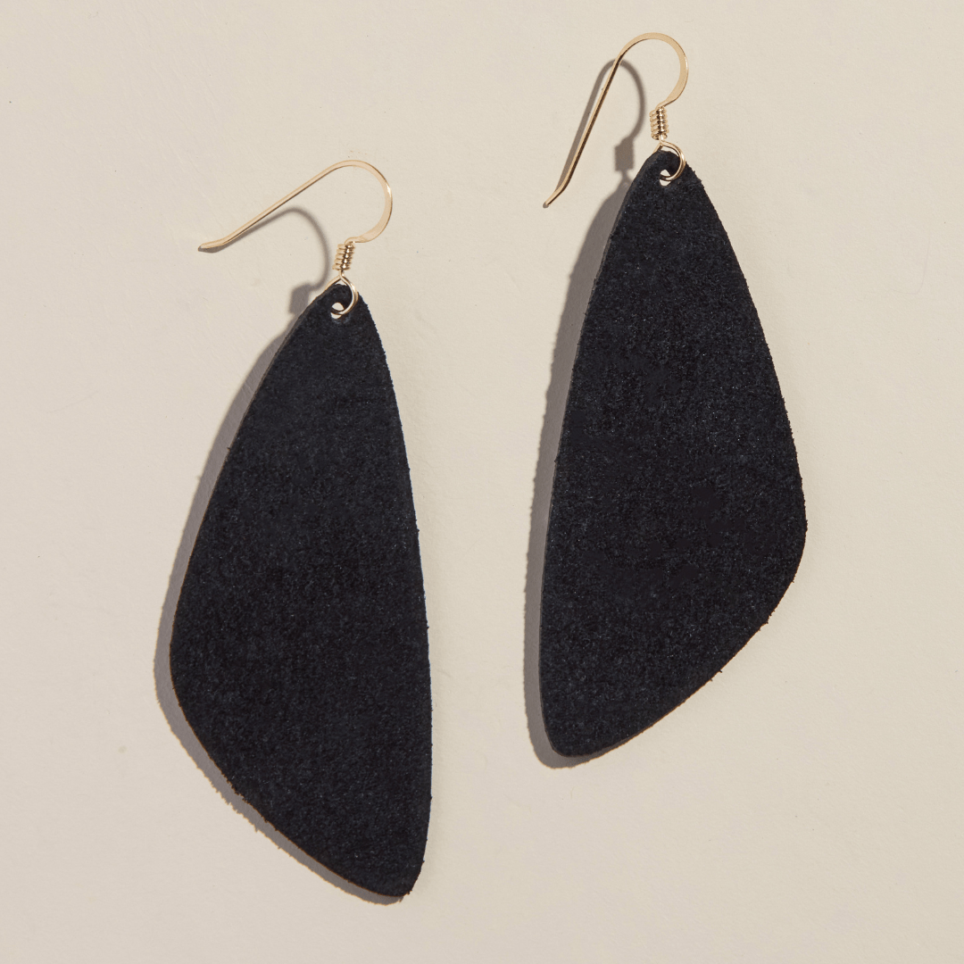 Onyx Suede Evie