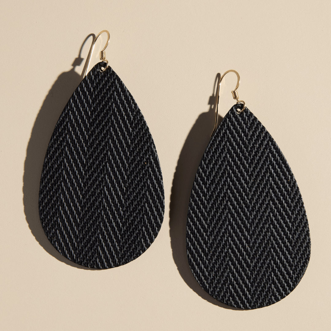 Raven Teardrops