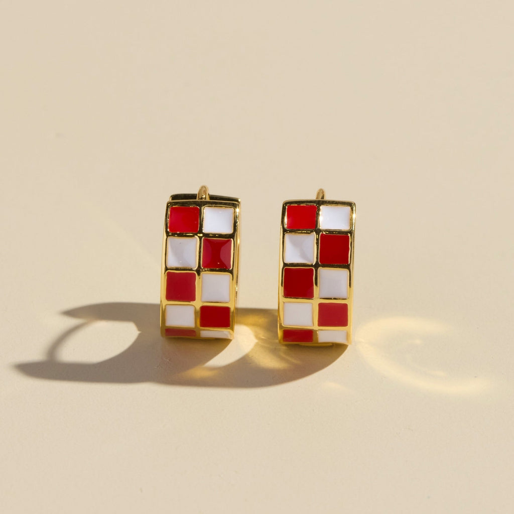 Red & White Checkered Enamel Huggies