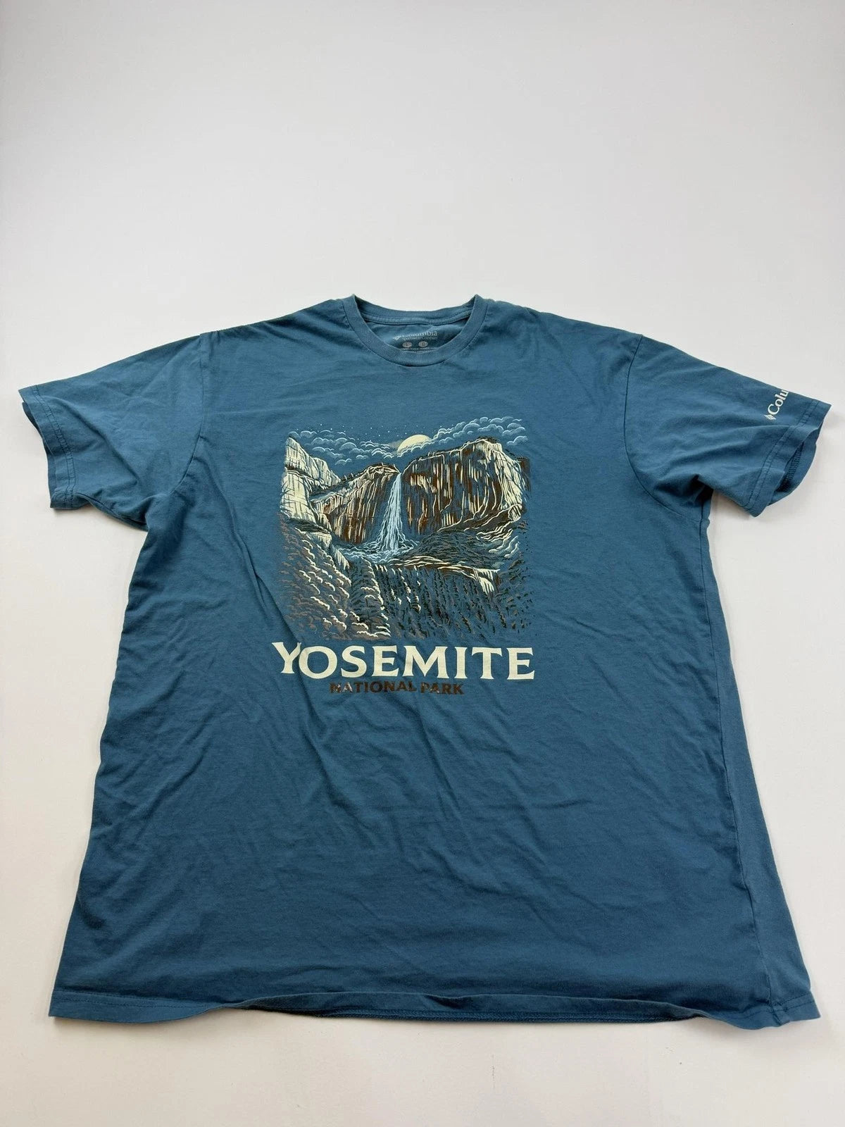 Columbia Shirt Mens Large Blue Yosemite National Park Graphic Tee Tagless