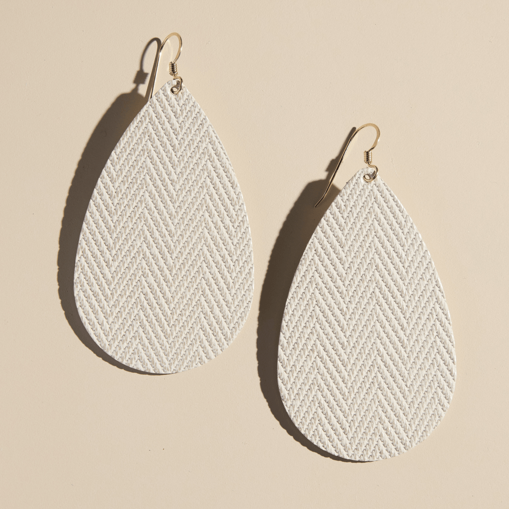 Soft Pearl Teardrops