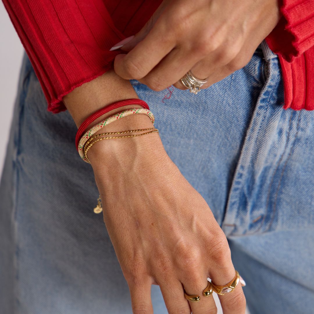 Red Minimalist Waterproof Cord Bracelet
