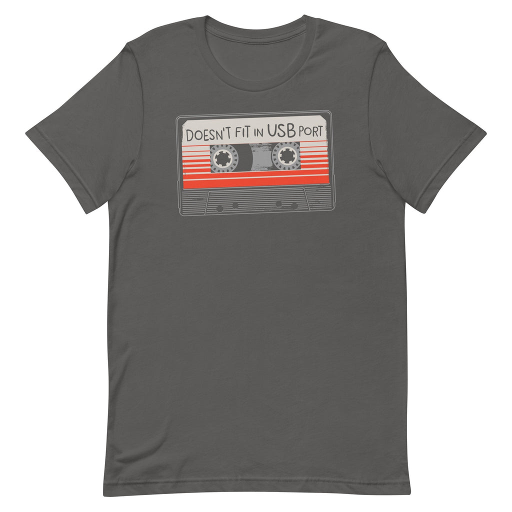 Doesn't Fit In USB Port Men's Signature Tee