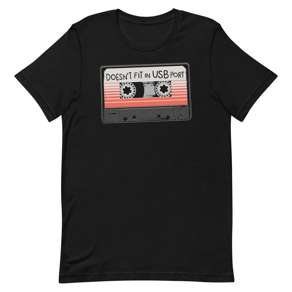 Doesn't Fit In USB Port Men's Signature Tee