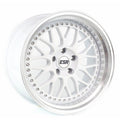 ESR Wheels SR01 White w/ Machined Lip 18×9.5 | 5×114.3 (89551435 SR01WHT-ML)