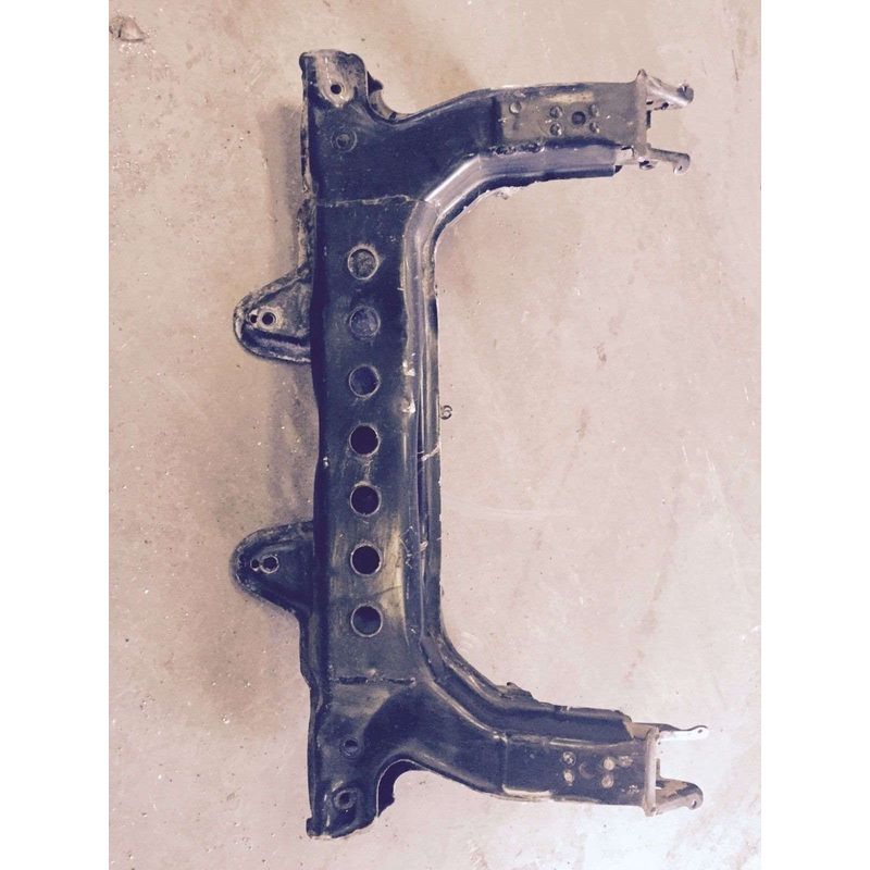 Used OEM 03-05 Chevrolet Cavalier Pontiac Sunfire Front Subframe Suspension Cradle OEM