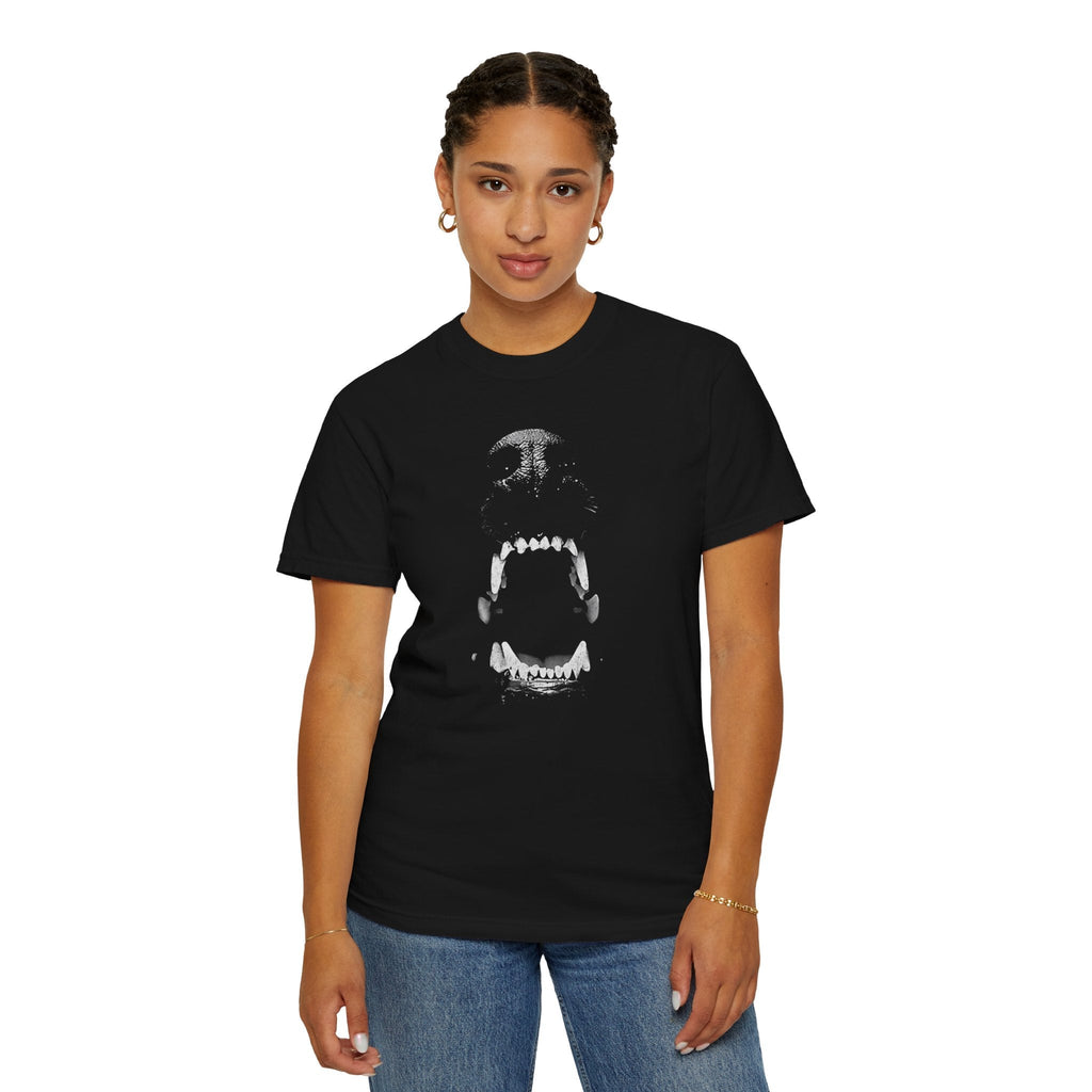 Vintage Doberman Teeth Retro .