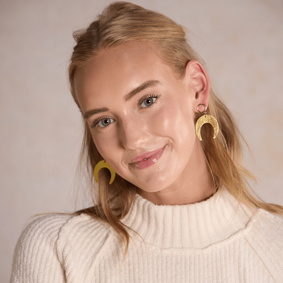 Vintage Gold CeCe
