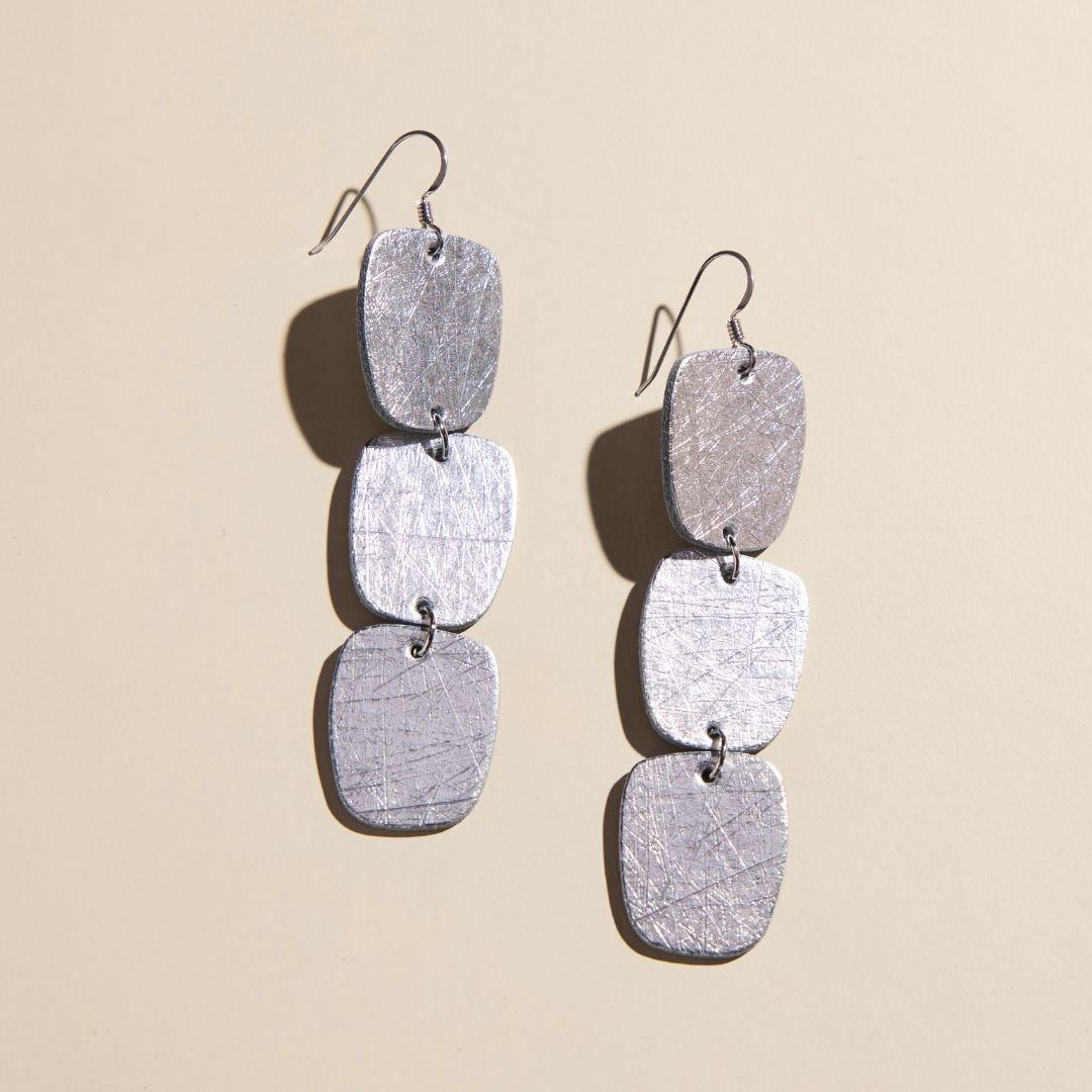 Vintage Silver Cali